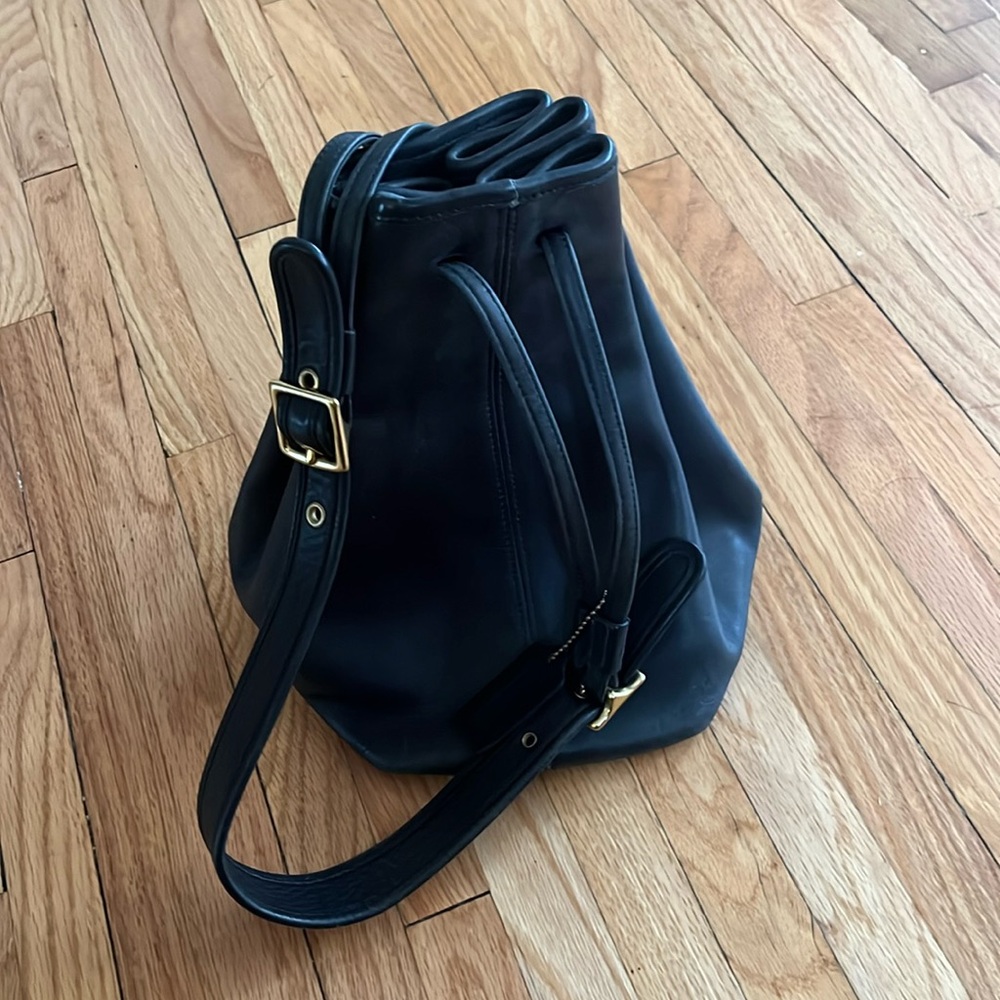 Vintage Coach black legacy 9165 leather bucket shoulder bag